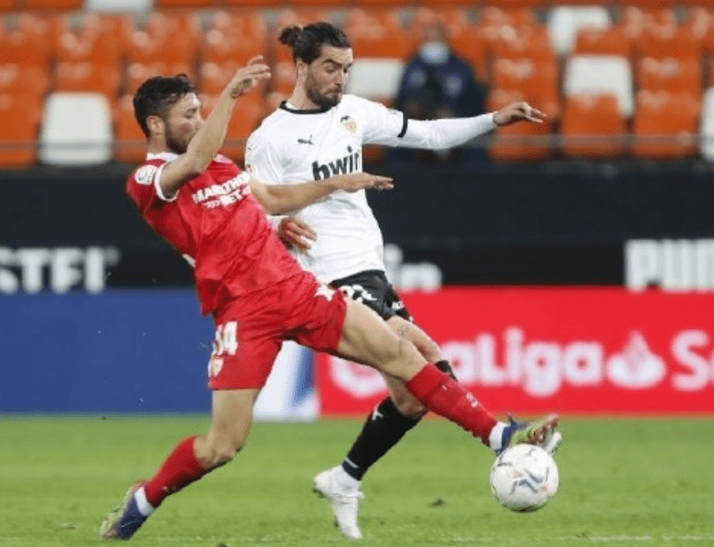 包含北京首钢加时末段调整名单，志在西甲名次提升，赛场秩序良好，球探报告显示潜力的词条-爱游戏官网体育