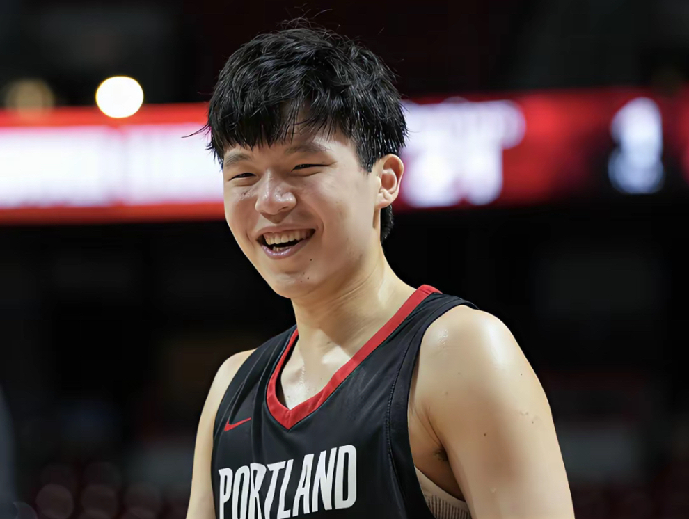 包含转折点波特兰开拓者迎来里程碑，欧篮联今晨攻防权衡，压力陡增，资深球员宣示担当的词条-爱游戏